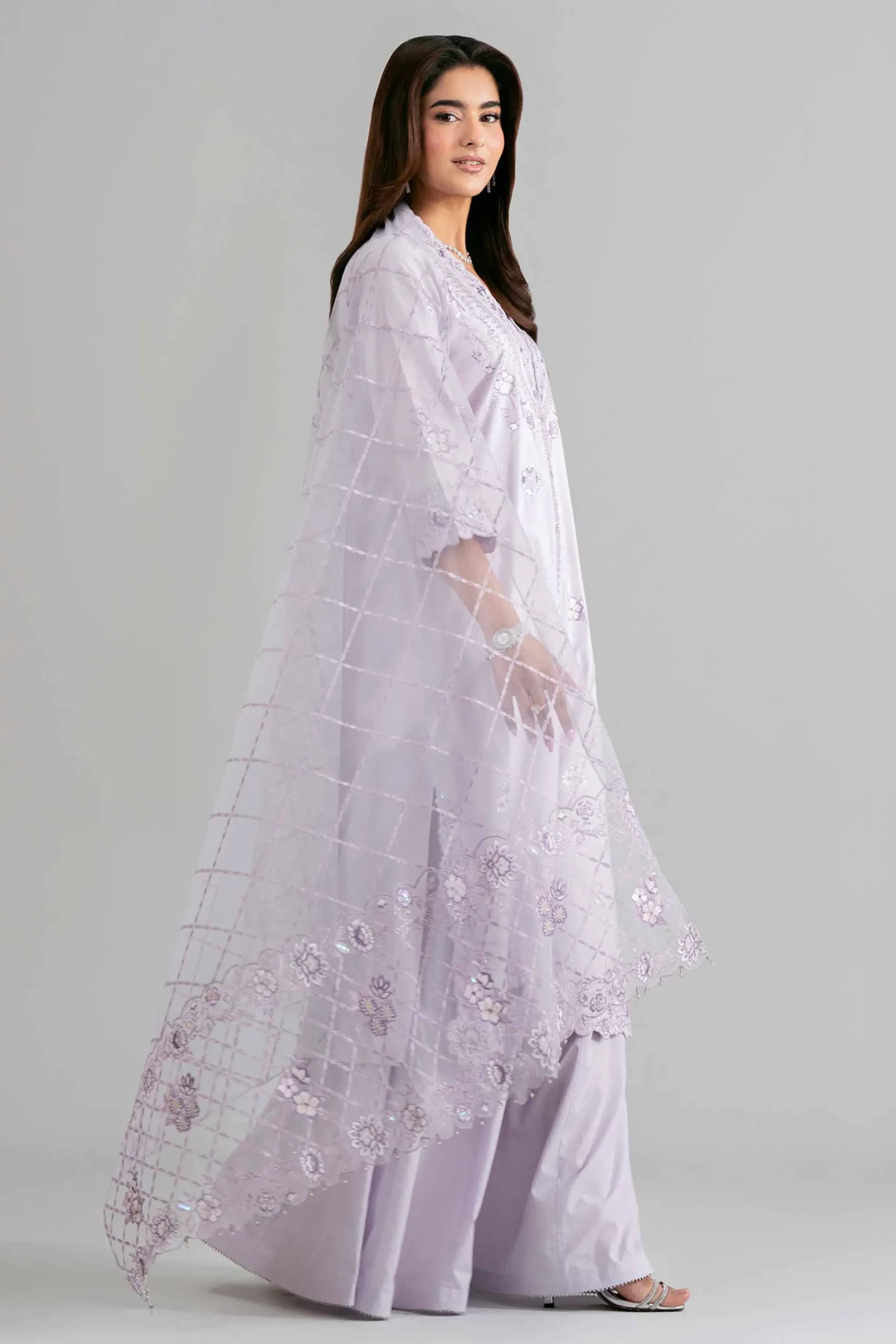 3 Piece - Embroidered Suit - 42619943