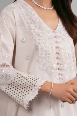 3 Piece - Embroidered Suit - 42619951