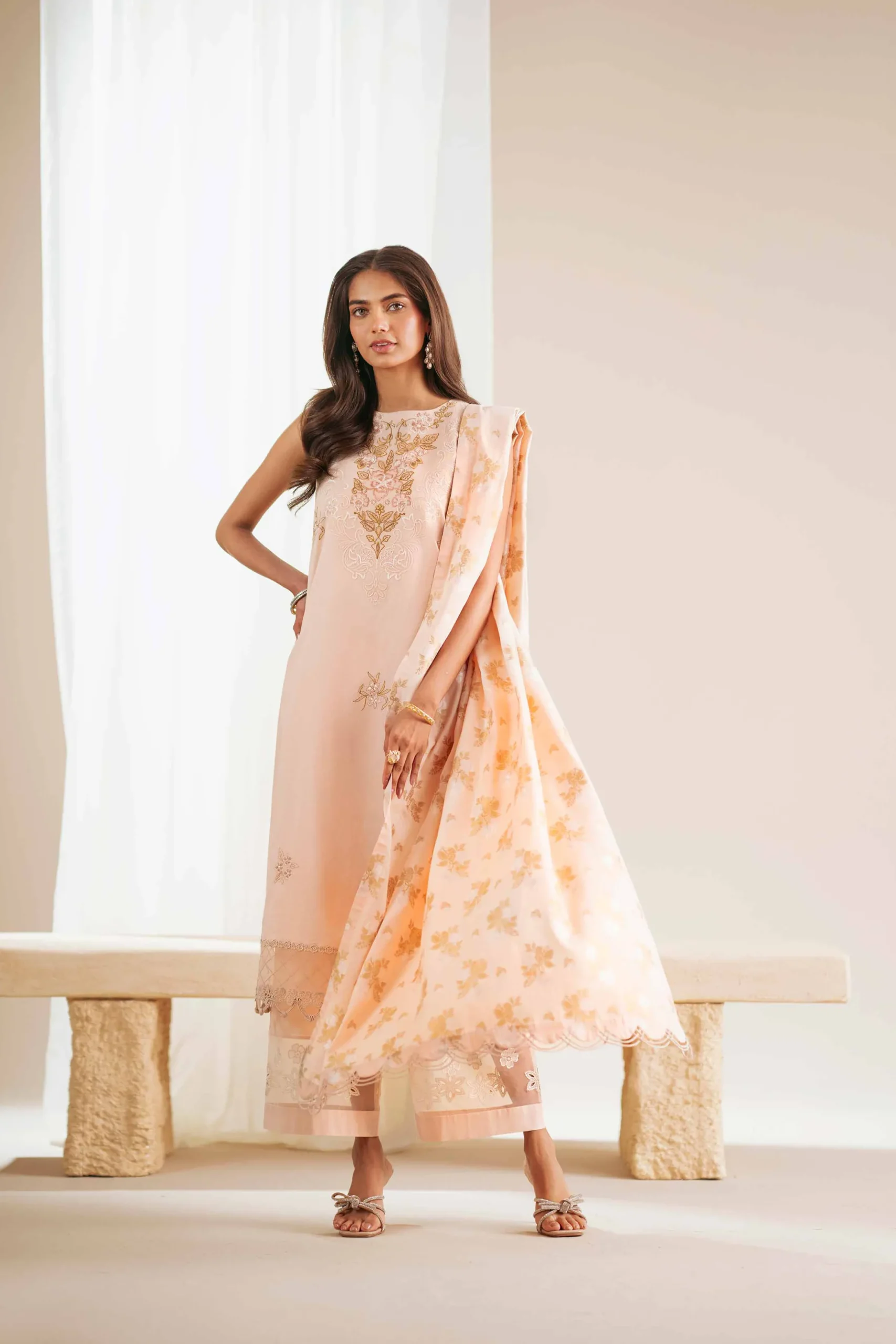 3 Piece - Embroidered Suit - 42519212