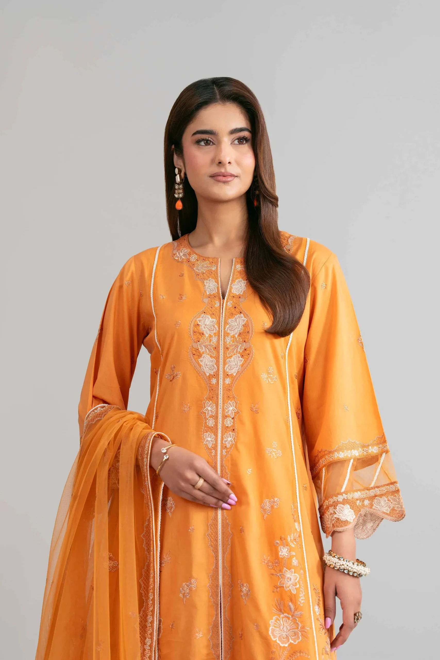 3 Piece - Embroidered Suit - 42619952