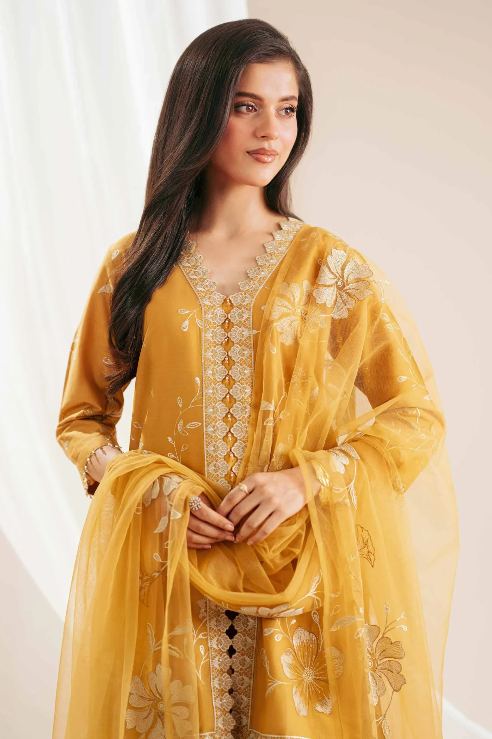 3 Piece - Embroidered Suit - 42519215
