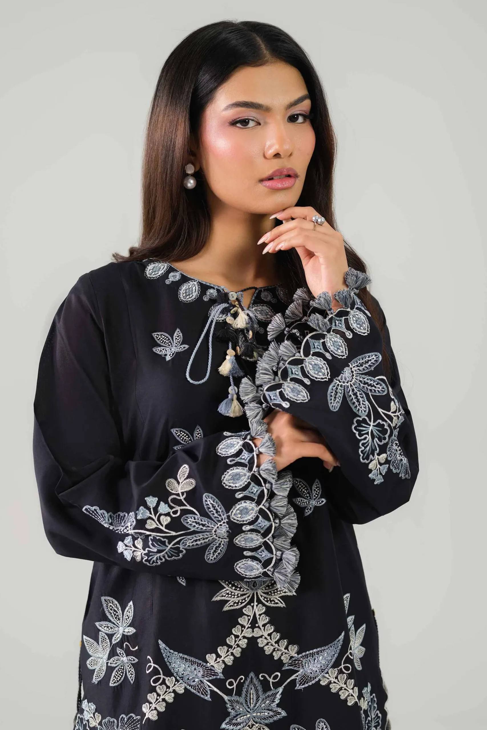 2 Piece - Embroidered Suit - 42601098