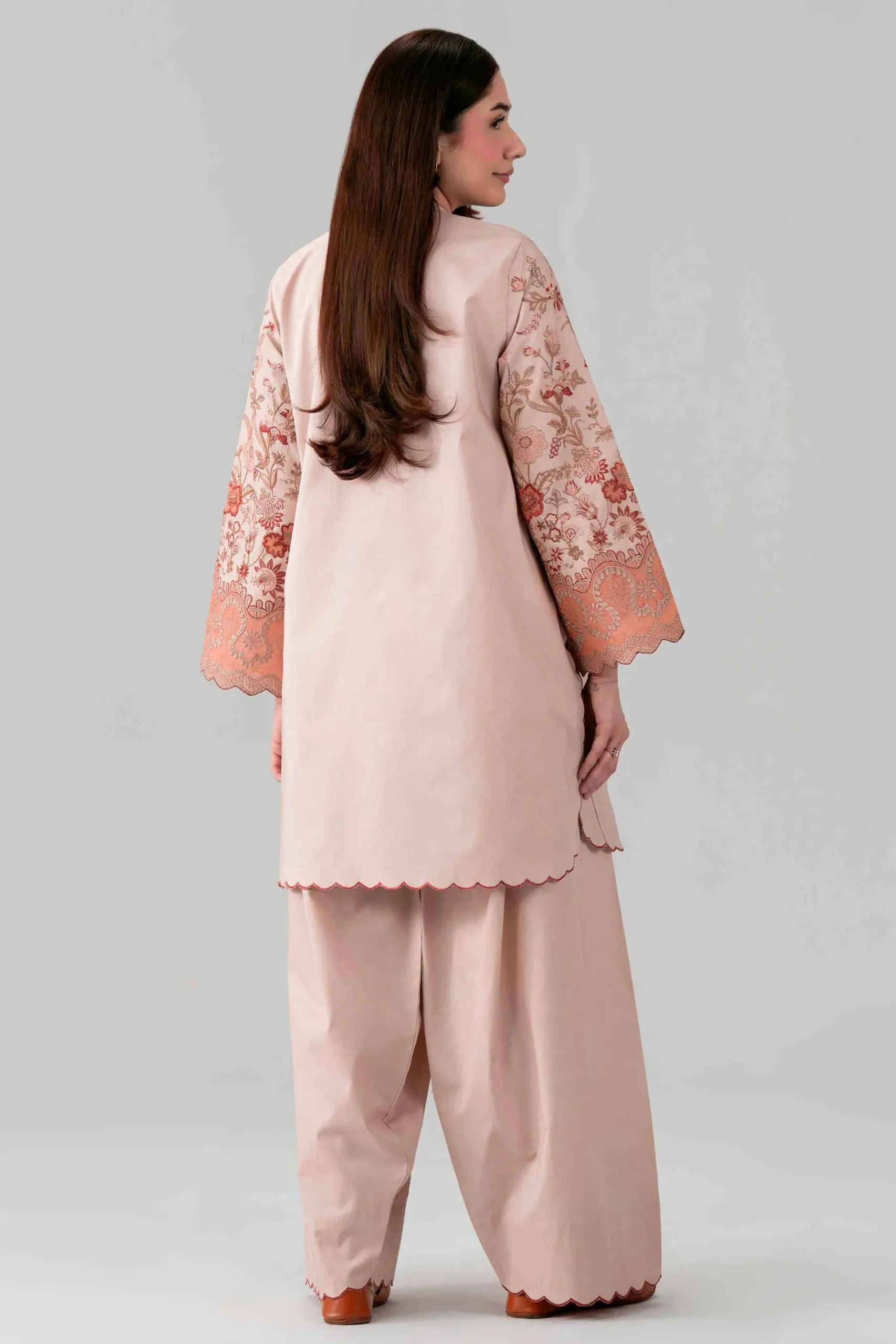 2 Piece - Embroidered Suit - 42601639
