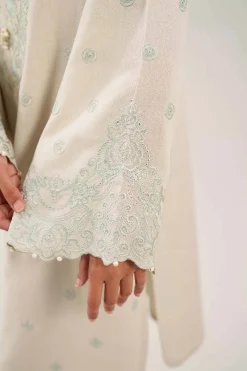 2 Piece - Embroidered Suit - 42502341