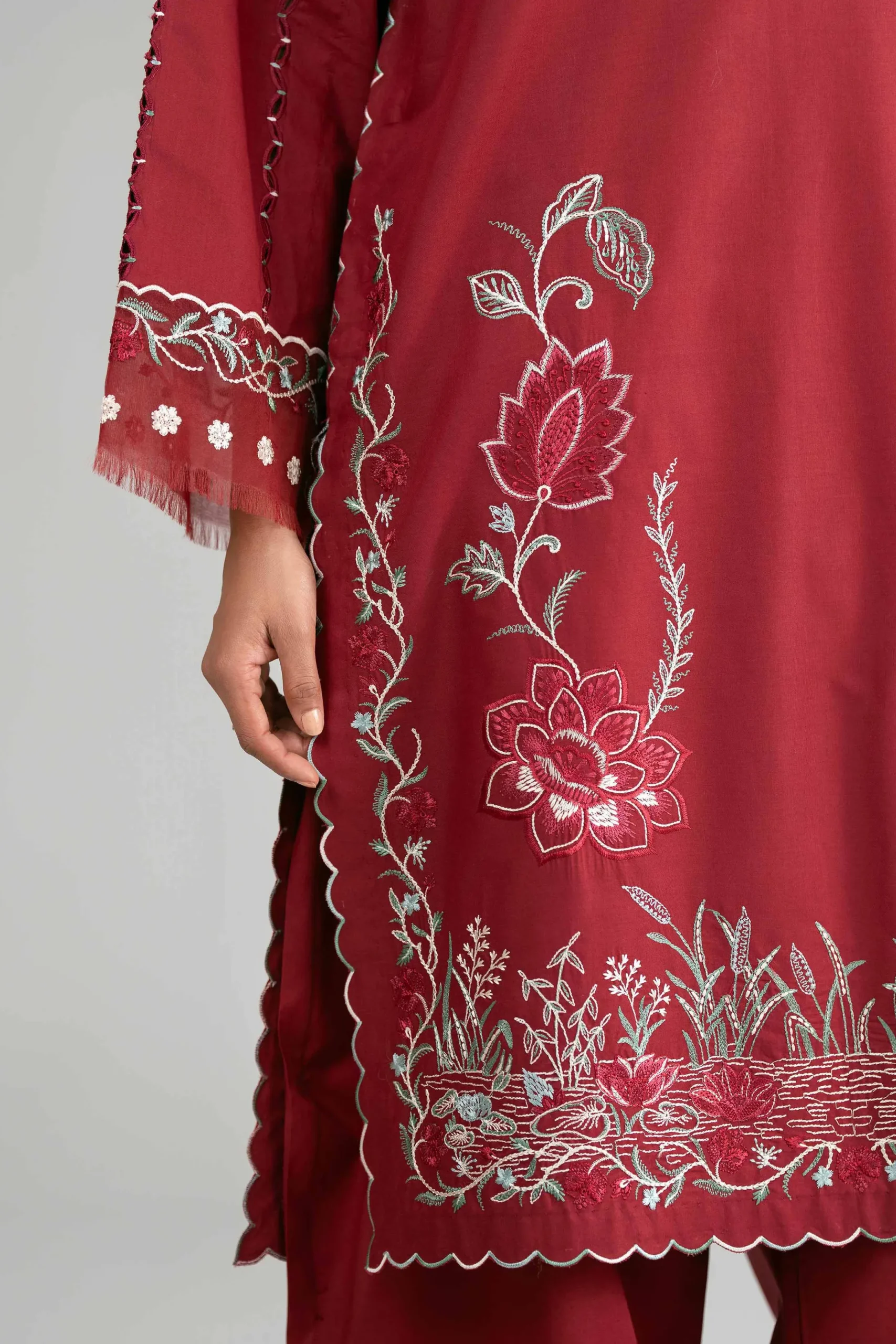 2 Piece - Embroidered Suit - 42601625