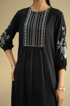2 Piece - Embroidered Suit - KFE26-41