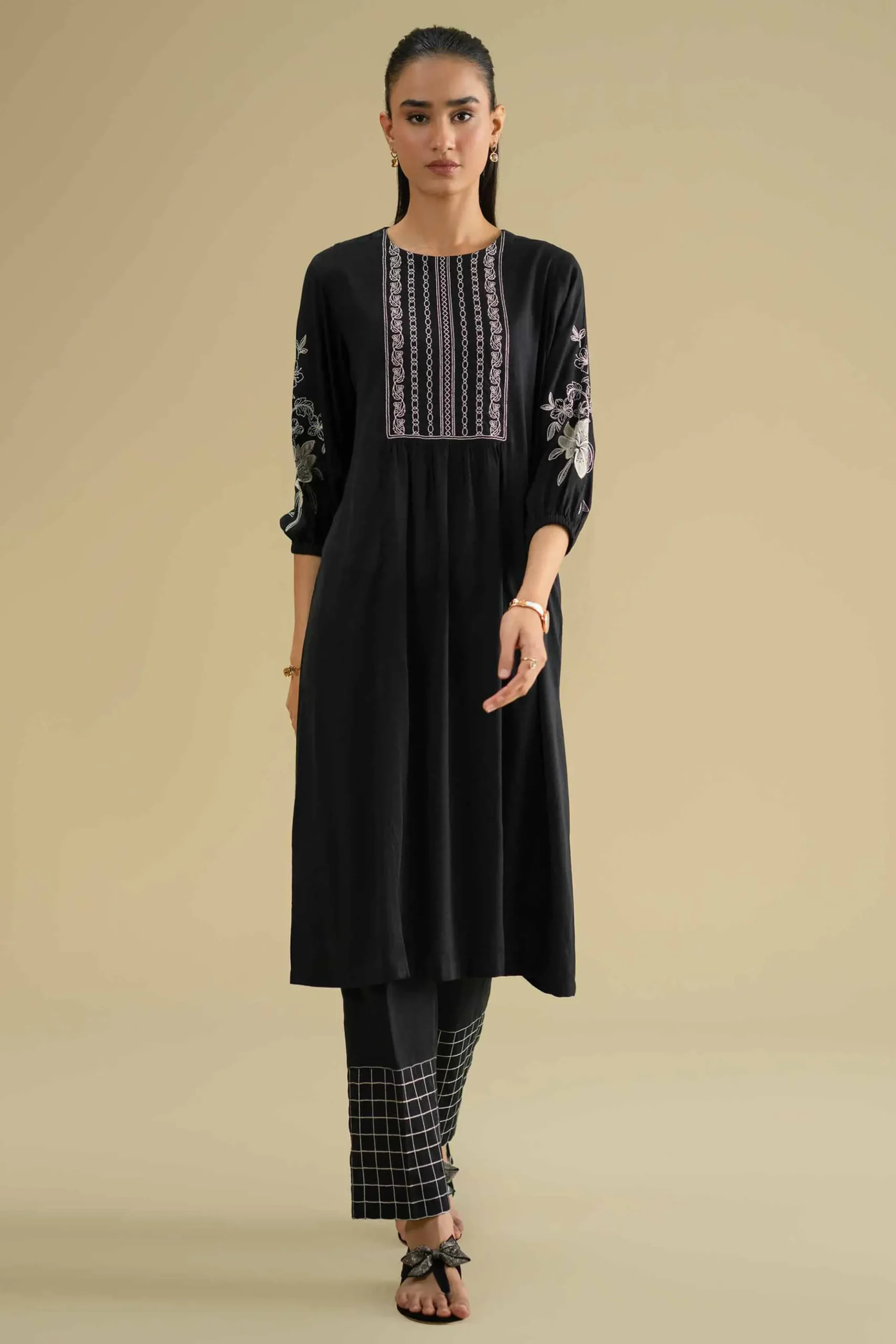 2 Piece - Embroidered Suit - KFE26-41