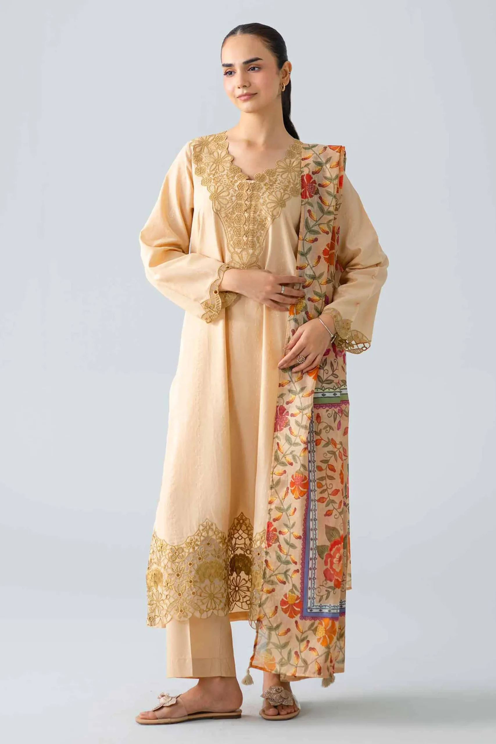 3 Piece - Embroidered Suit - PE26-118