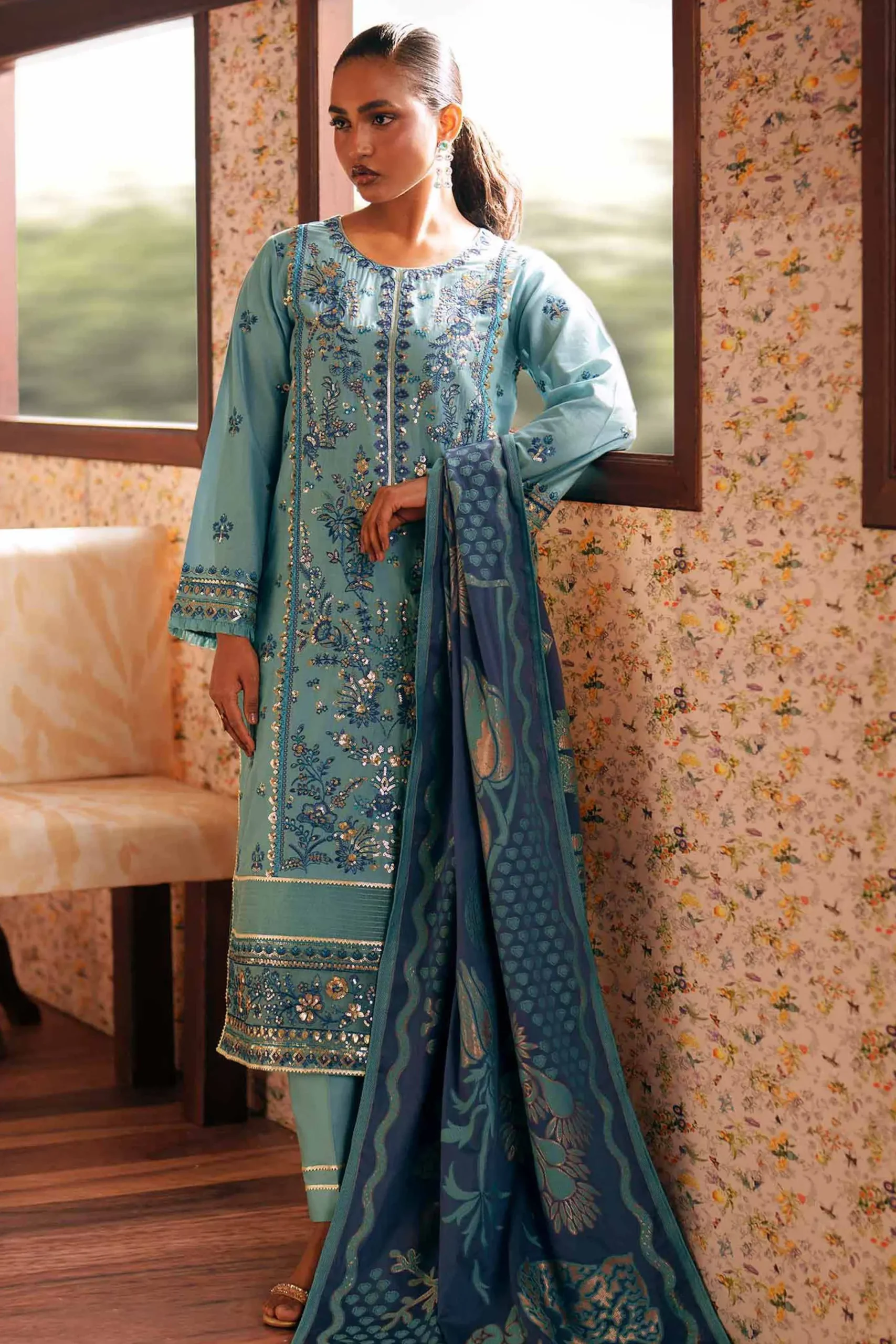 3 Piece - Embroidered Suit - PE26-77