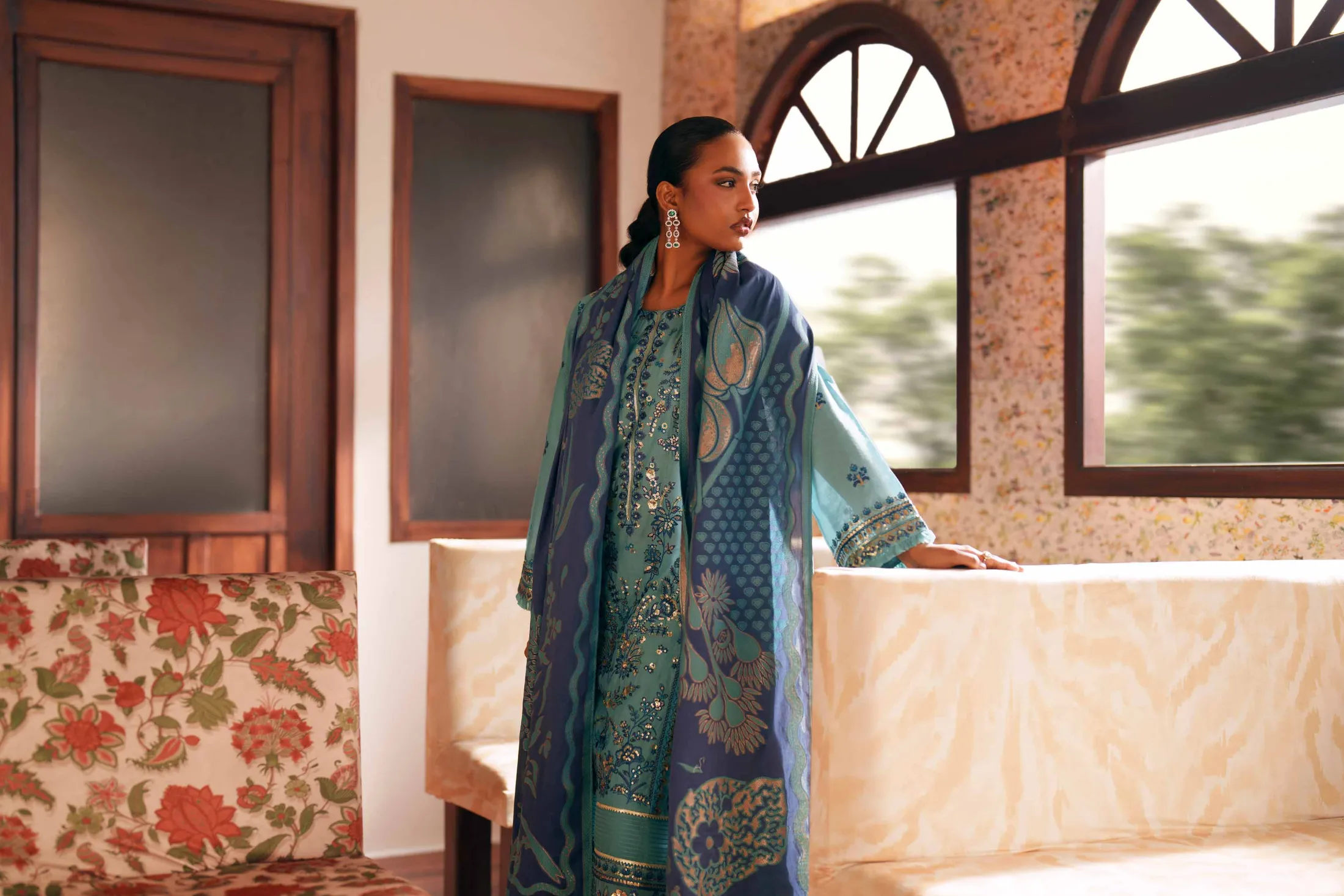3 Piece - Embroidered Suit - PE26-77