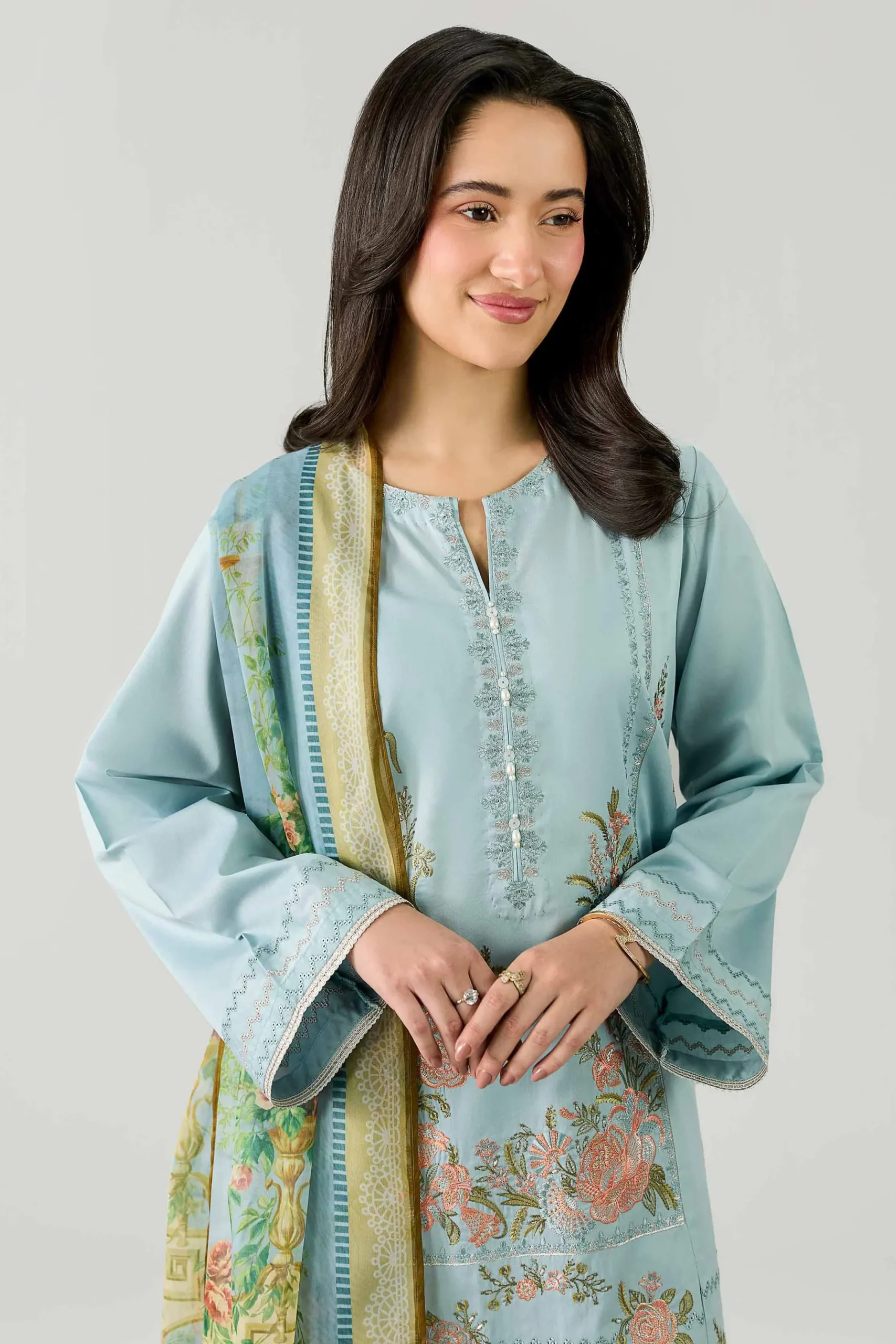 3 Piece - Embroidered Suit - PE26-320