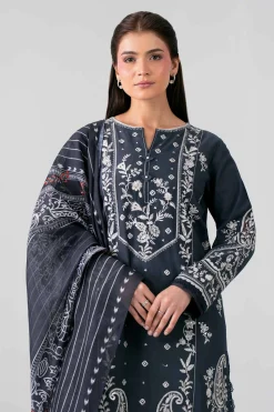 2 Piece - Embroidered Suit - PE26-132