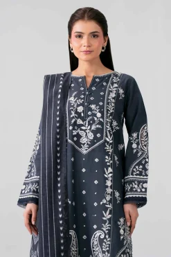 2 Piece - Embroidered Suit - PE26-132