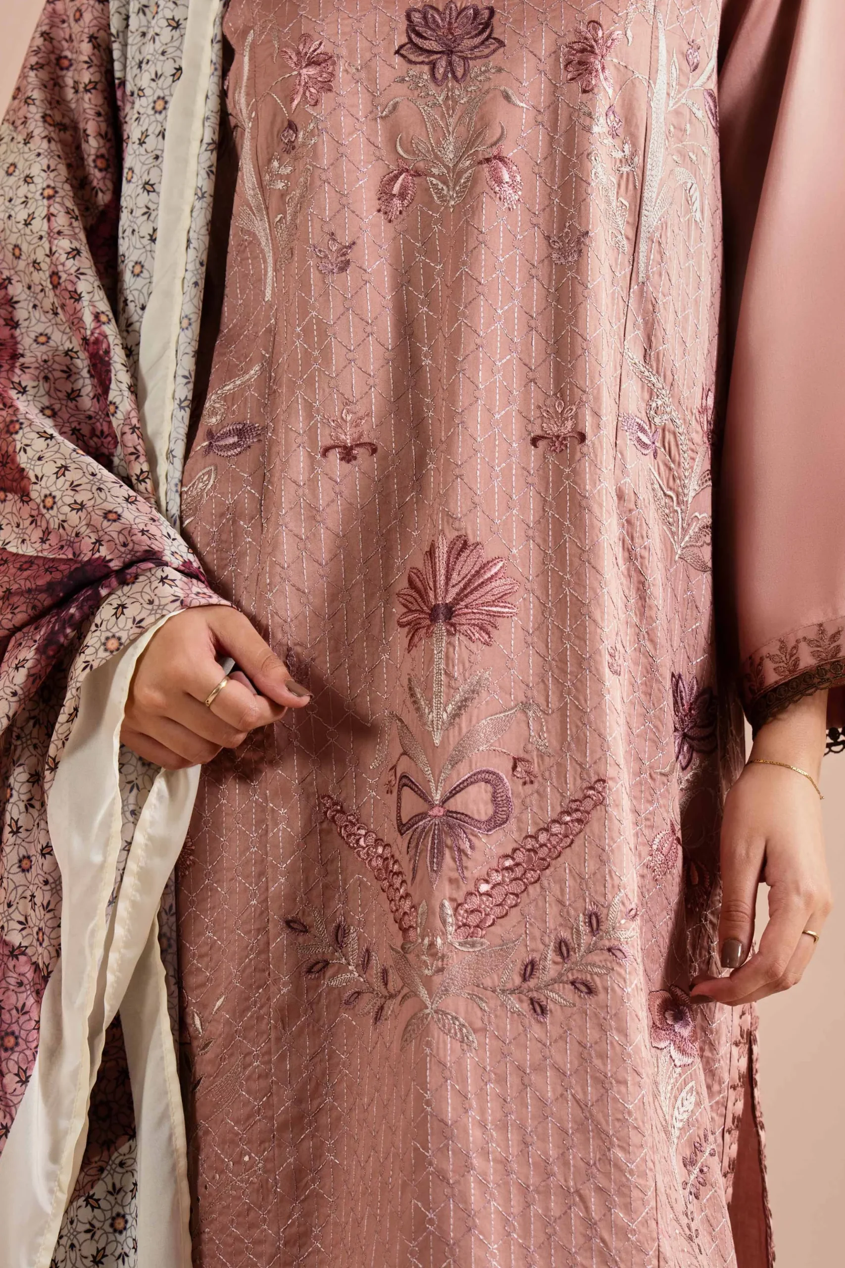 3 Piece - Embroidered Suit - PE26-61