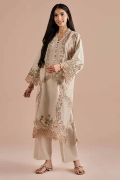 2 Piece - Embroidered Suit - PE26-48