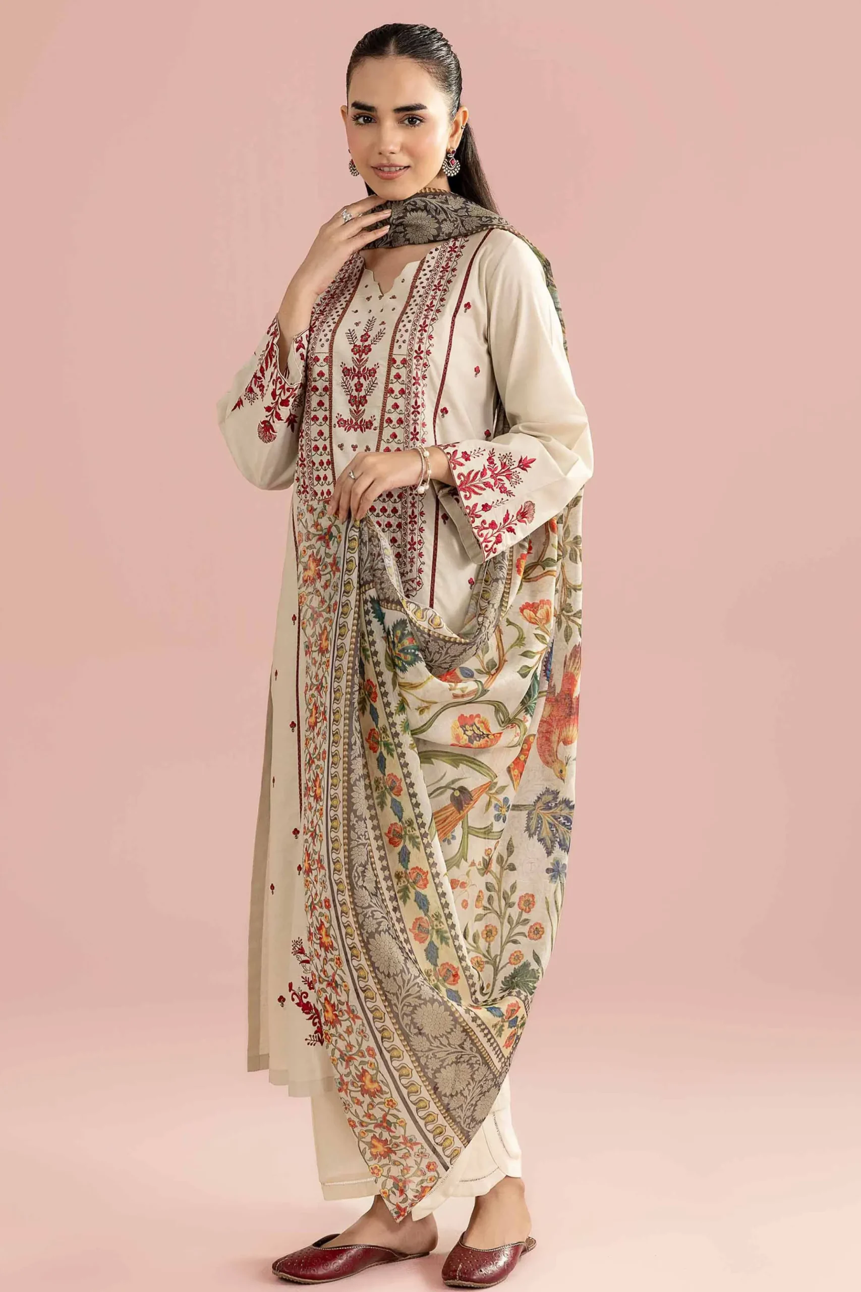 2 Piece - Embroidered Suit - PE26-146