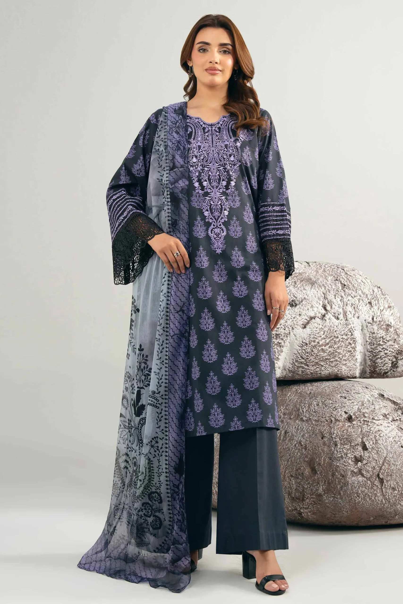 3 Piece - Printed Embroidered Suit - 42502029