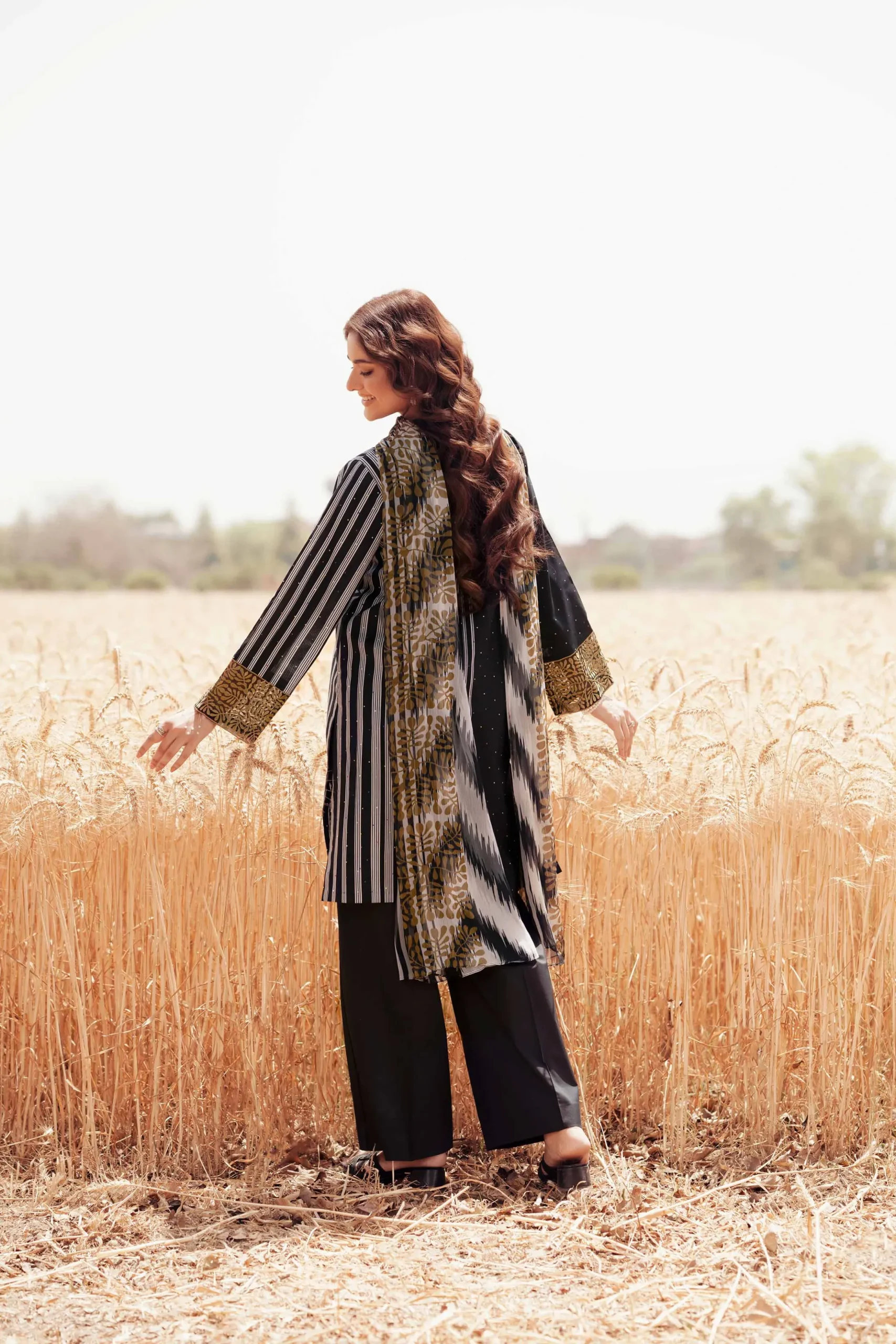 3 Piece - Printed Embroidered Suit - 42502030