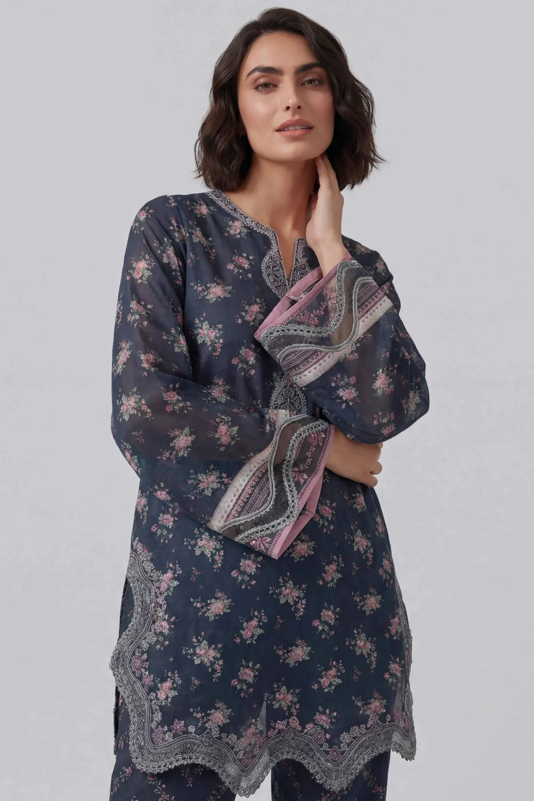 2 Piece - Printed Embroidered Suit - 42601670