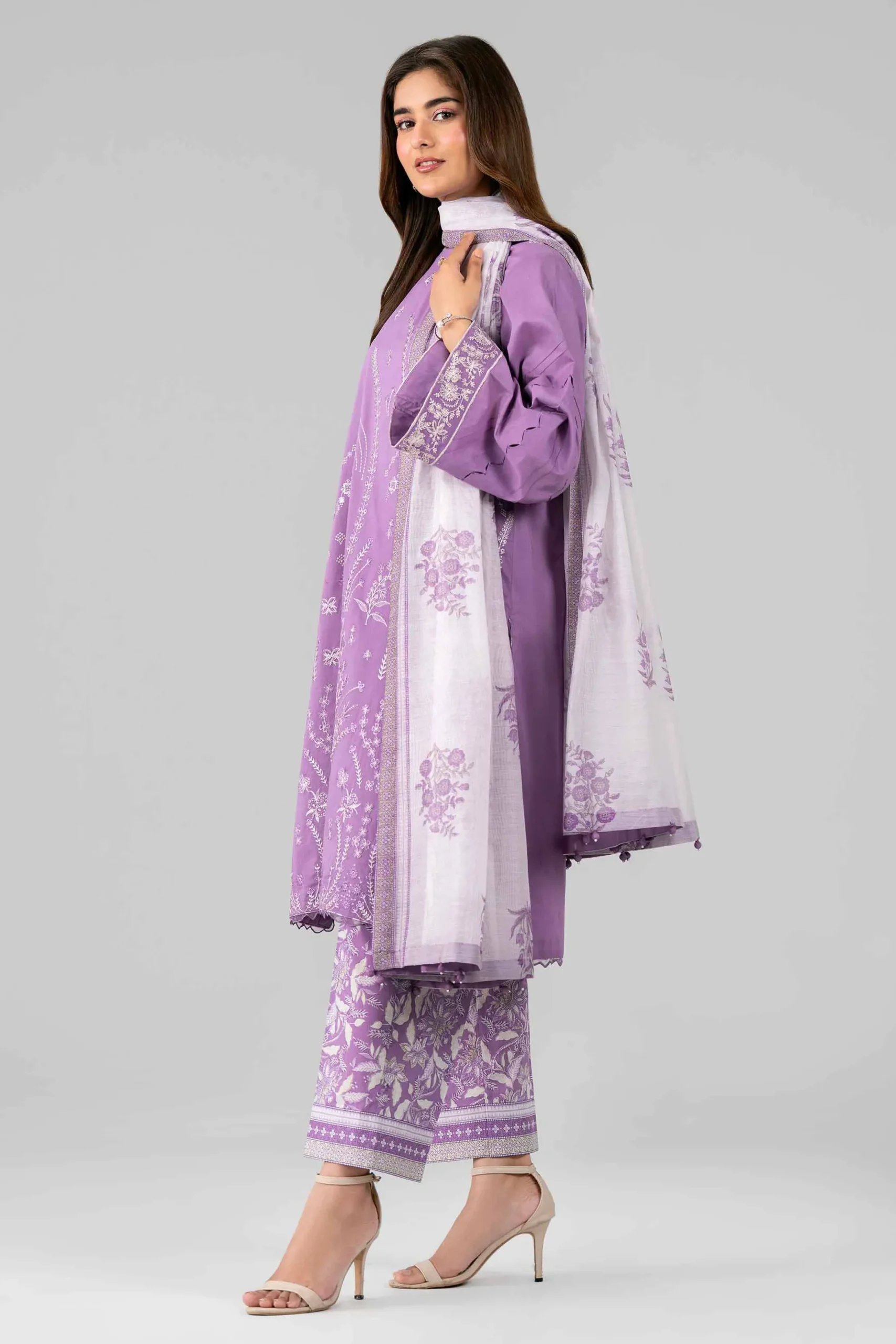 3 Piece - Printed Embroidered Suit - 42601793
