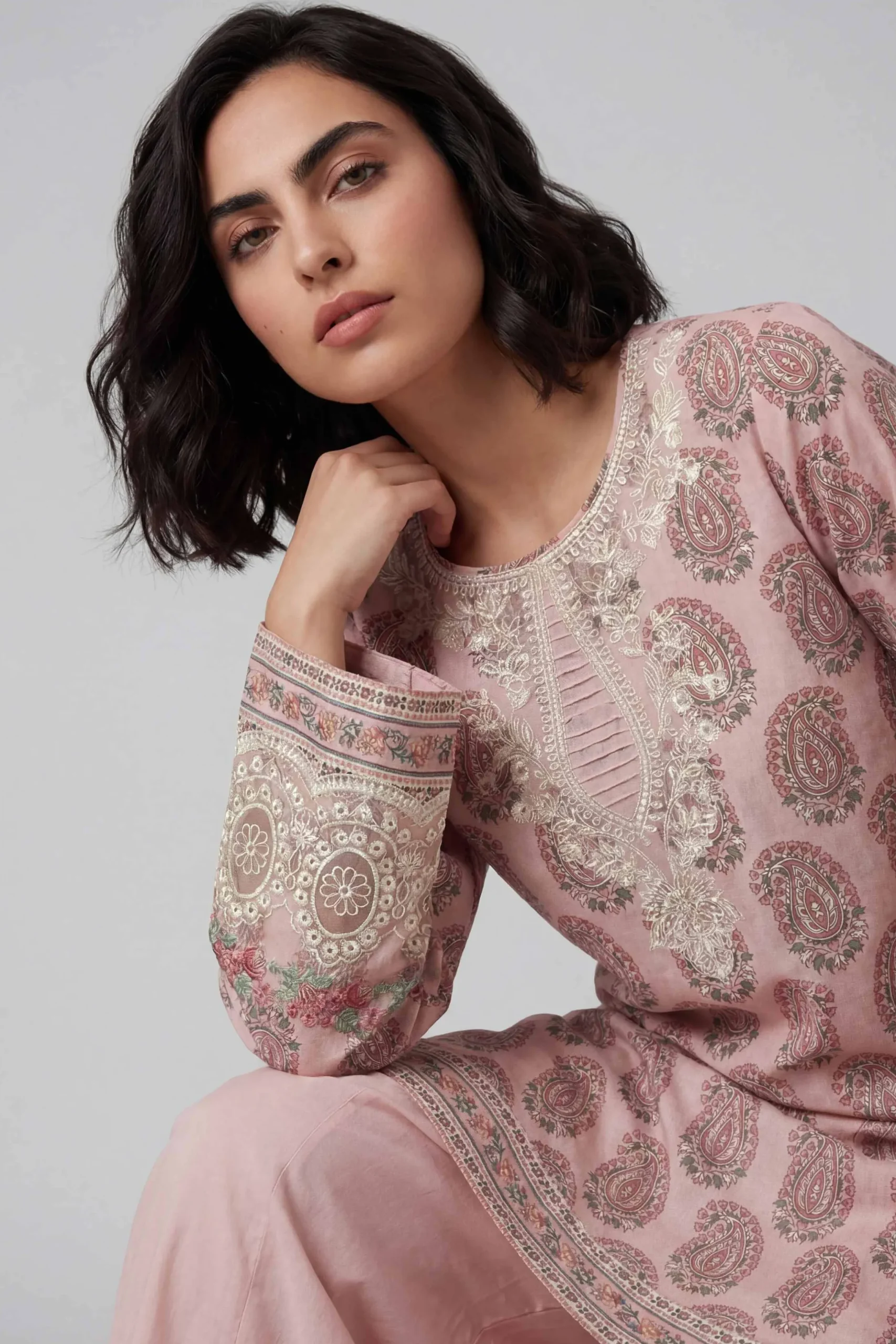2 Piece - Printed Embroidered Suit - 42601661