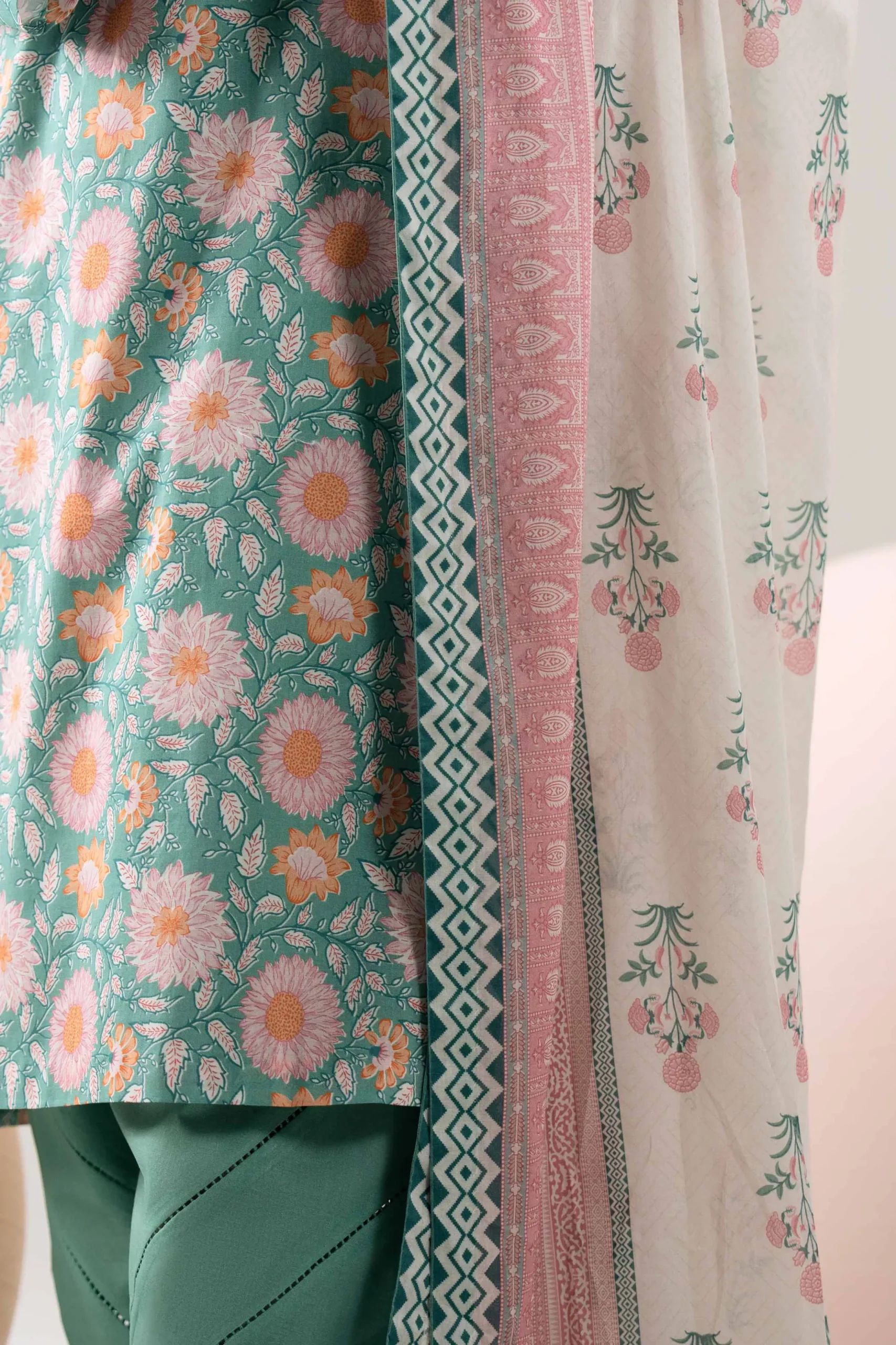 3 Piece - Printed Loose Fabric - 42602348