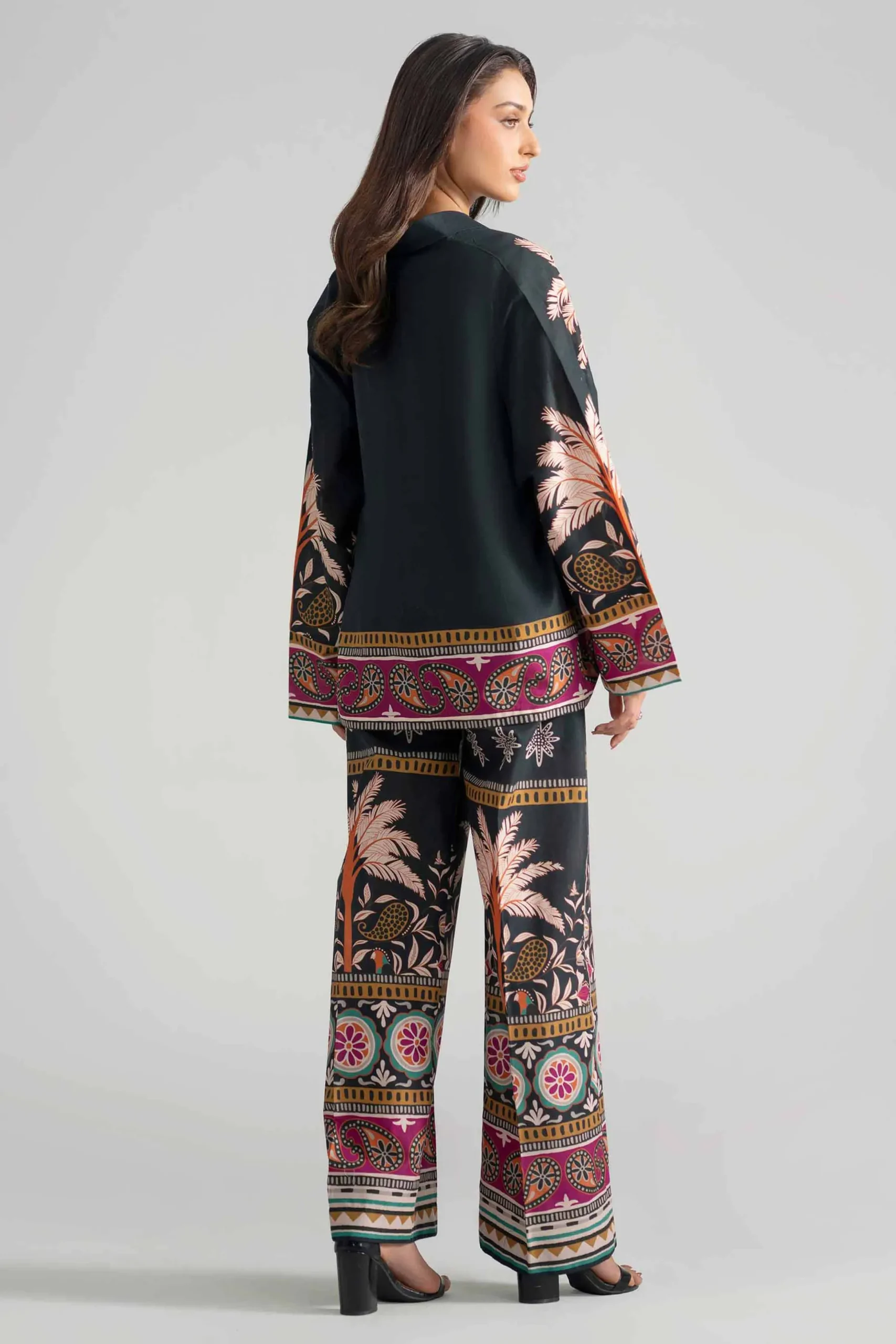 2 Piece - Printed Suit - AS26-65