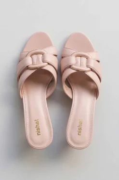 Pink Heels-445332905