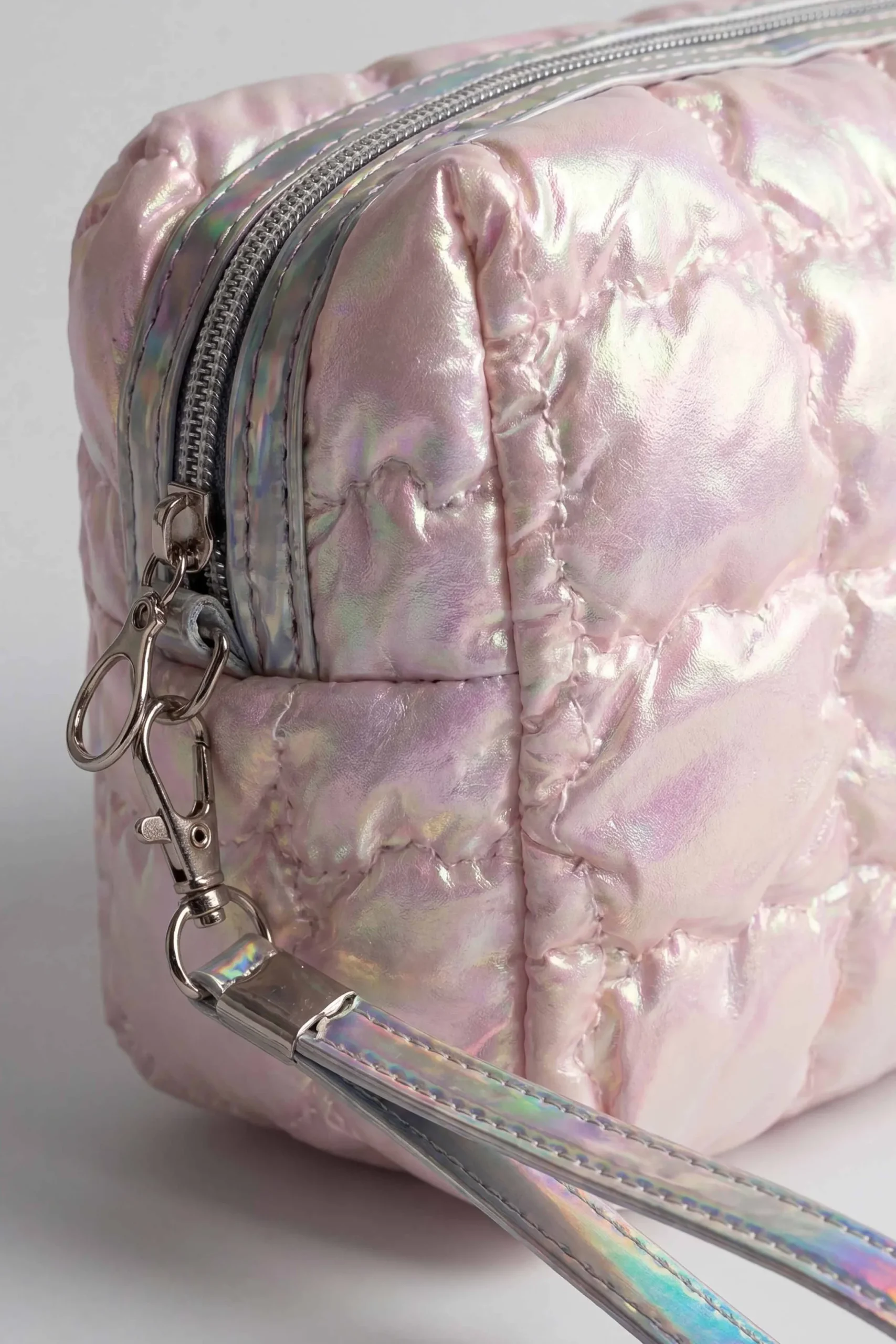 Pink Vanity Bag-448442105