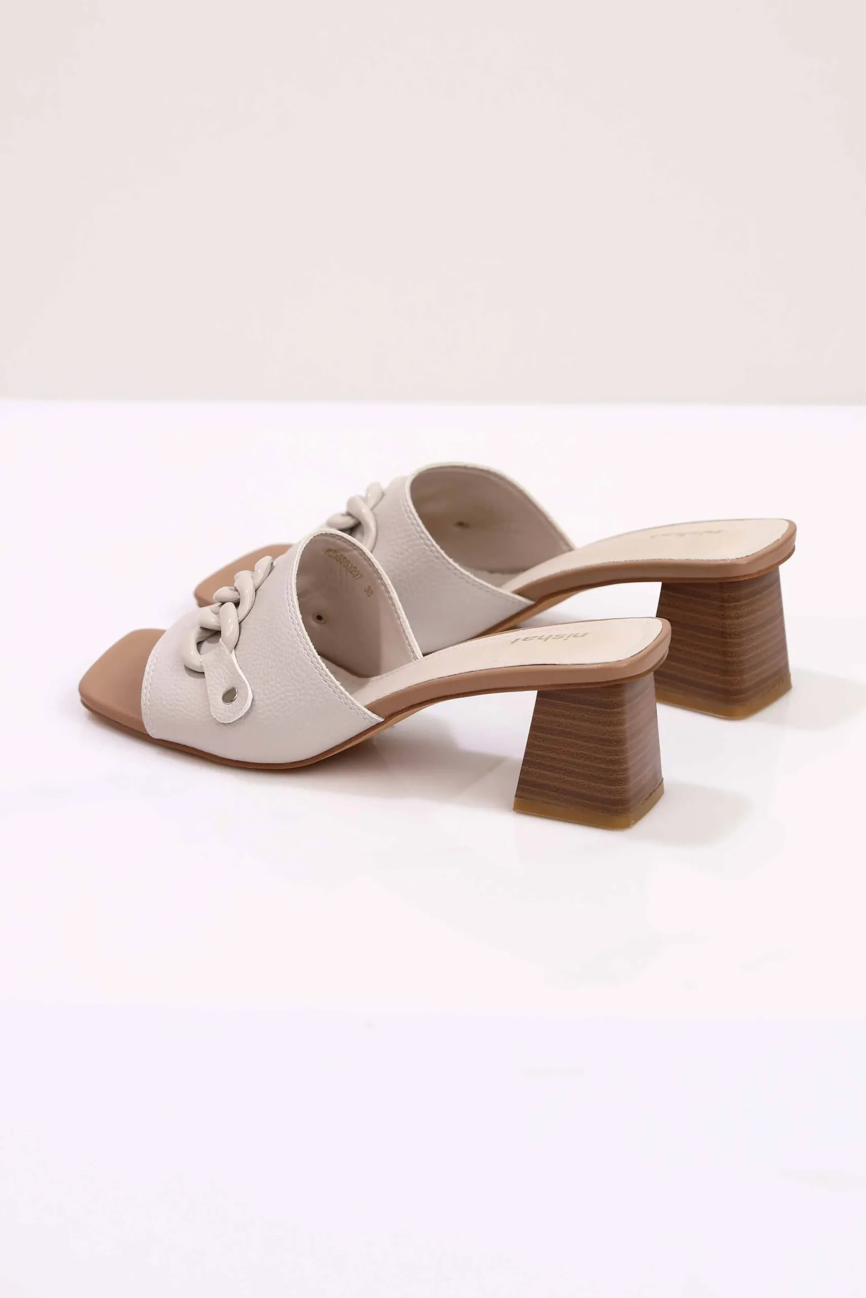 White Wedge-442972912